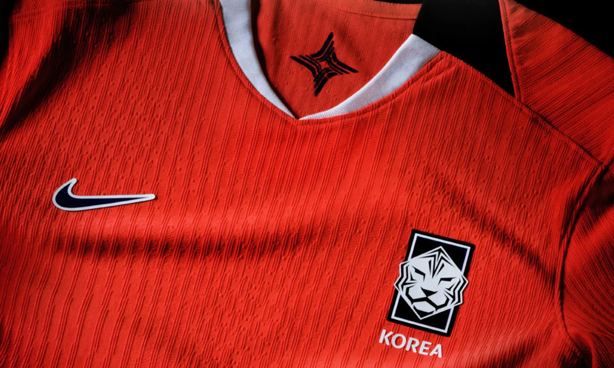 Corea del Sur femenina presenta sus camisetas 2025-2026 inspiradas en su cultura