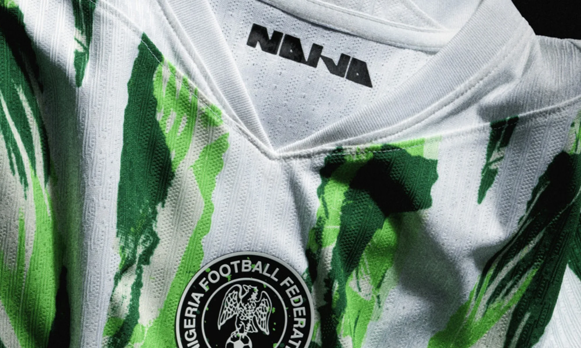 Nigeria femenina presenta sus camisetas 2025-2026 inspiradas en las noches de Lagos y sus mercados