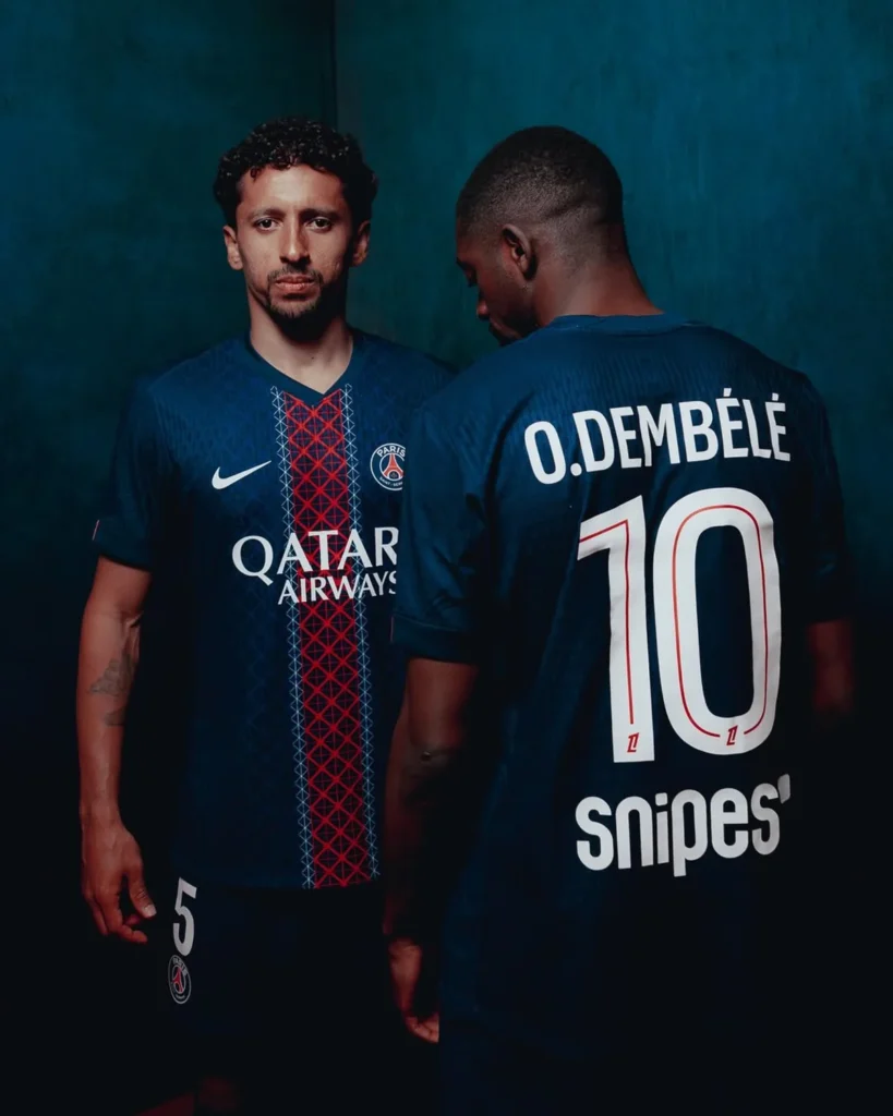 El PSG une la raya Hechter y la Torre Eiffel en su nueva camiseta local