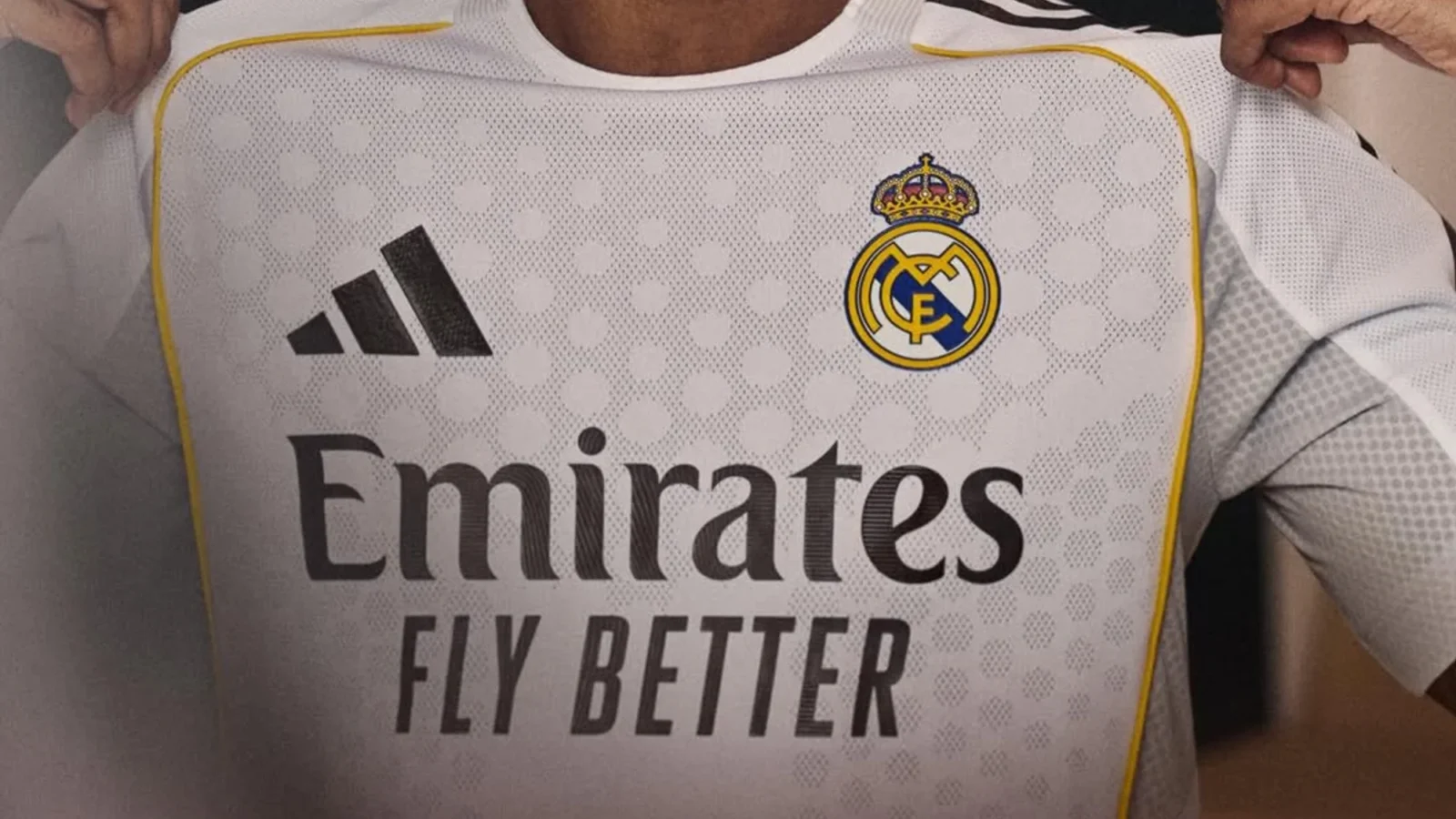 La camiseta local del Real Madrid 2025-2026 celebra la historia del Santiago Bernabéu