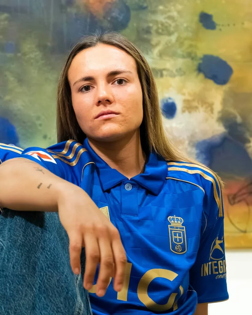 Las camisetas del Real Oviedo 2025-2026 celebran el centenario del club