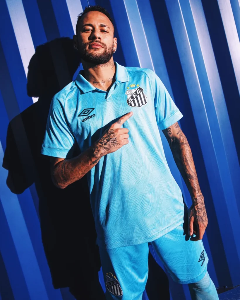Santos FC presenta sus camisetas 2025-2026 con un homenaje a Neymar