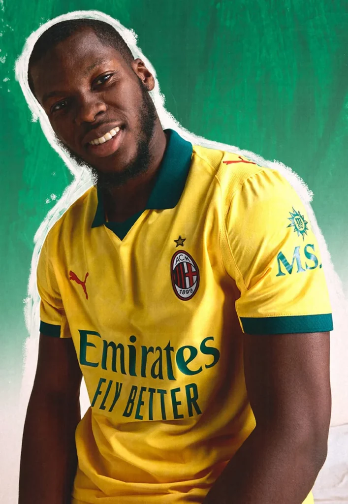 Tercera camiseta del AC Milan 2025-2026, inspirada en la de 1995-1996