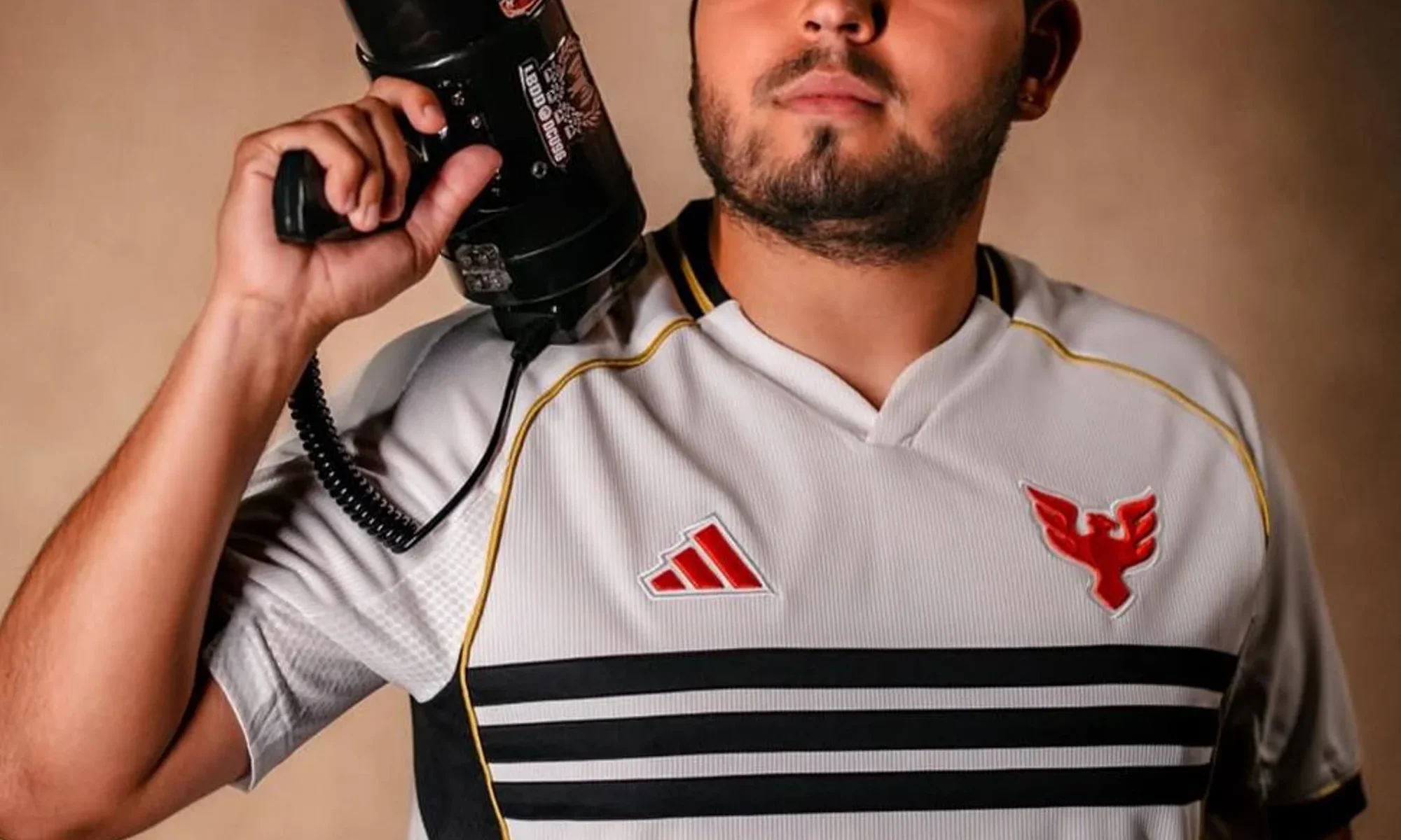 El D.C. United presenta su camiseta Archive 2025-2026, negra y llena de historia