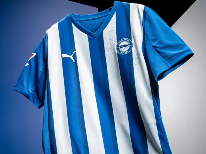 Las camisetas del Deportivo Alavés 2025-2026 recuerdan la final de 2001