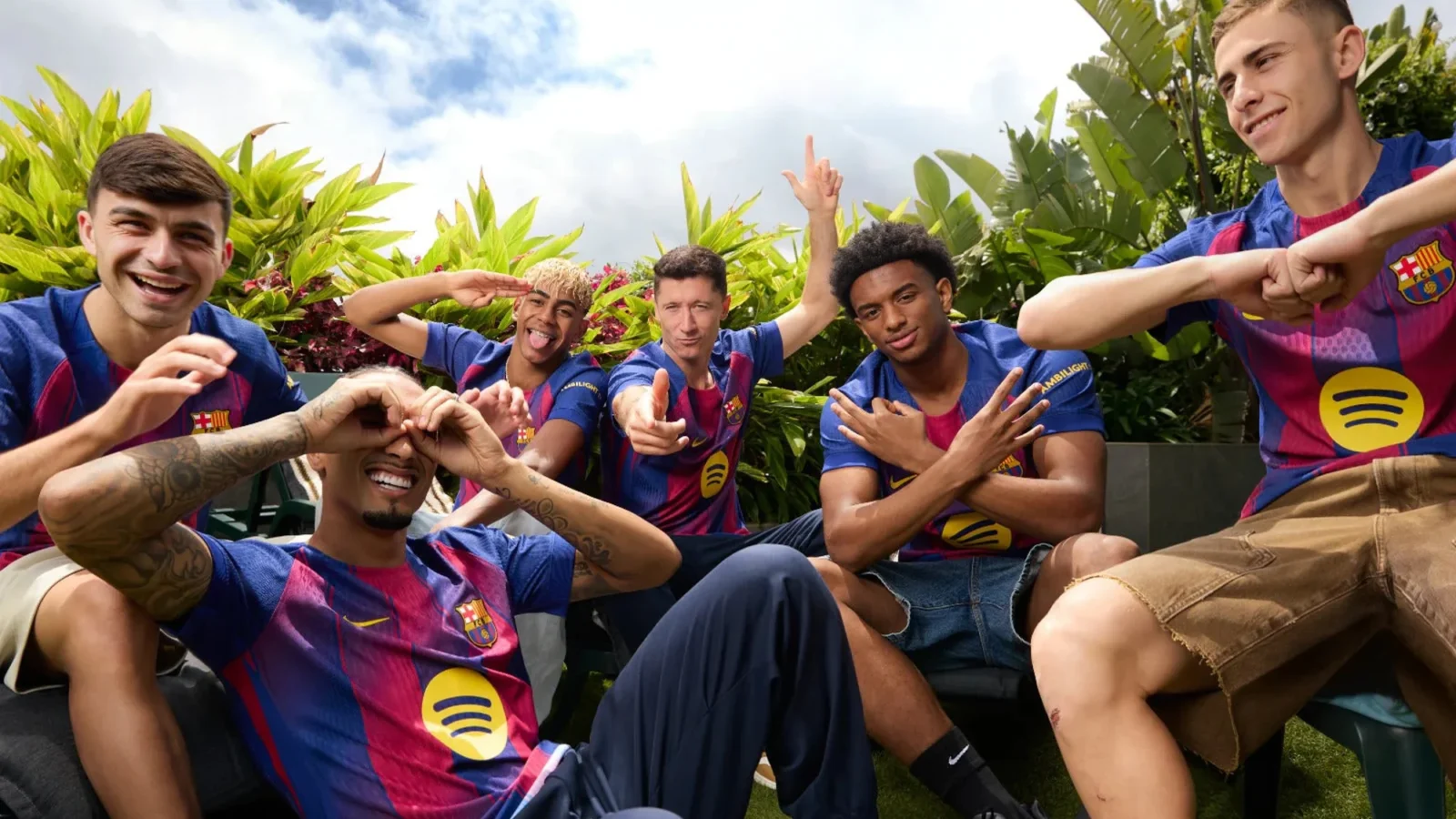La camiseta local del FC Barcelona 2025-2026 estrena franjas blaugrana con degradado