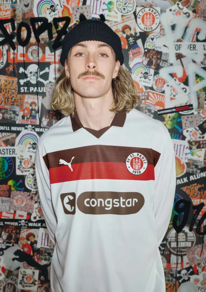 El FC St. Pauli apuesta por el diseño clásico en sus camisetas 2025-2026