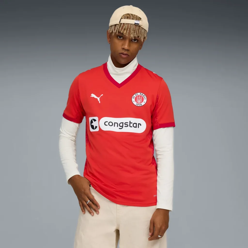 El FC St. Pauli apuesta por el diseño clásico en sus camisetas 2025-2026