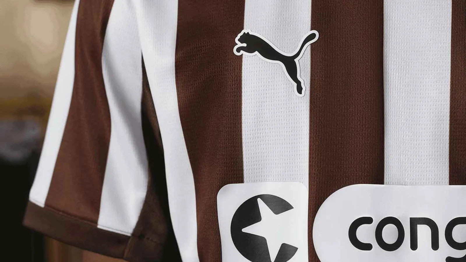 El FC St. Pauli apuesta por el diseño clásico en sus camisetas 2025-2026