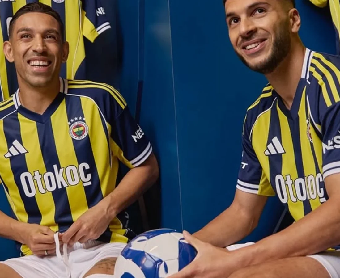 Fenerbahçe vuelve a vestir adidas: así son sus camisetas 2025-2026