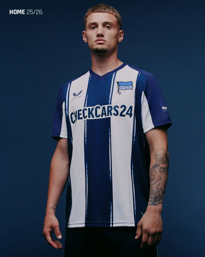 Hertha BSC presenta sus camisetas 2025-2026 de Castore: la tradición nunca se detiene