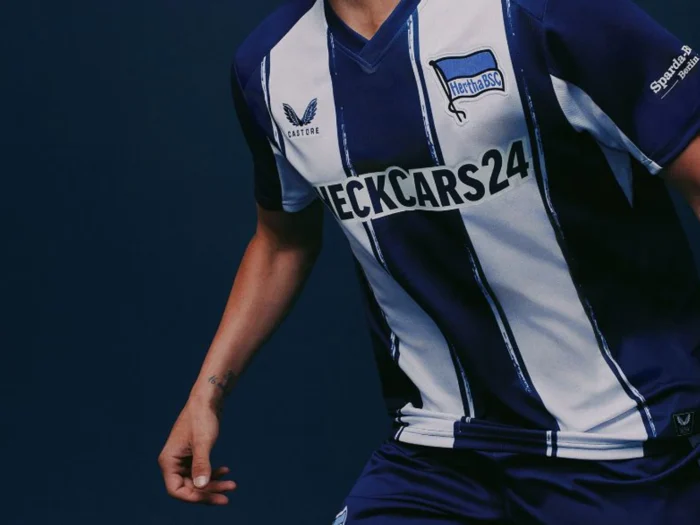 Hertha BSC presenta sus camisetas 2025-2026 de Castore: la tradición nunca se detiene