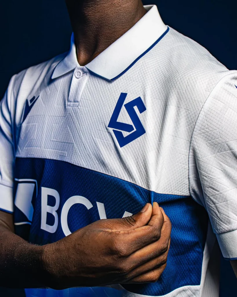 Así es la primera camiseta del FC Lausanne-Sport 2025-2026, la estrenada con Macron