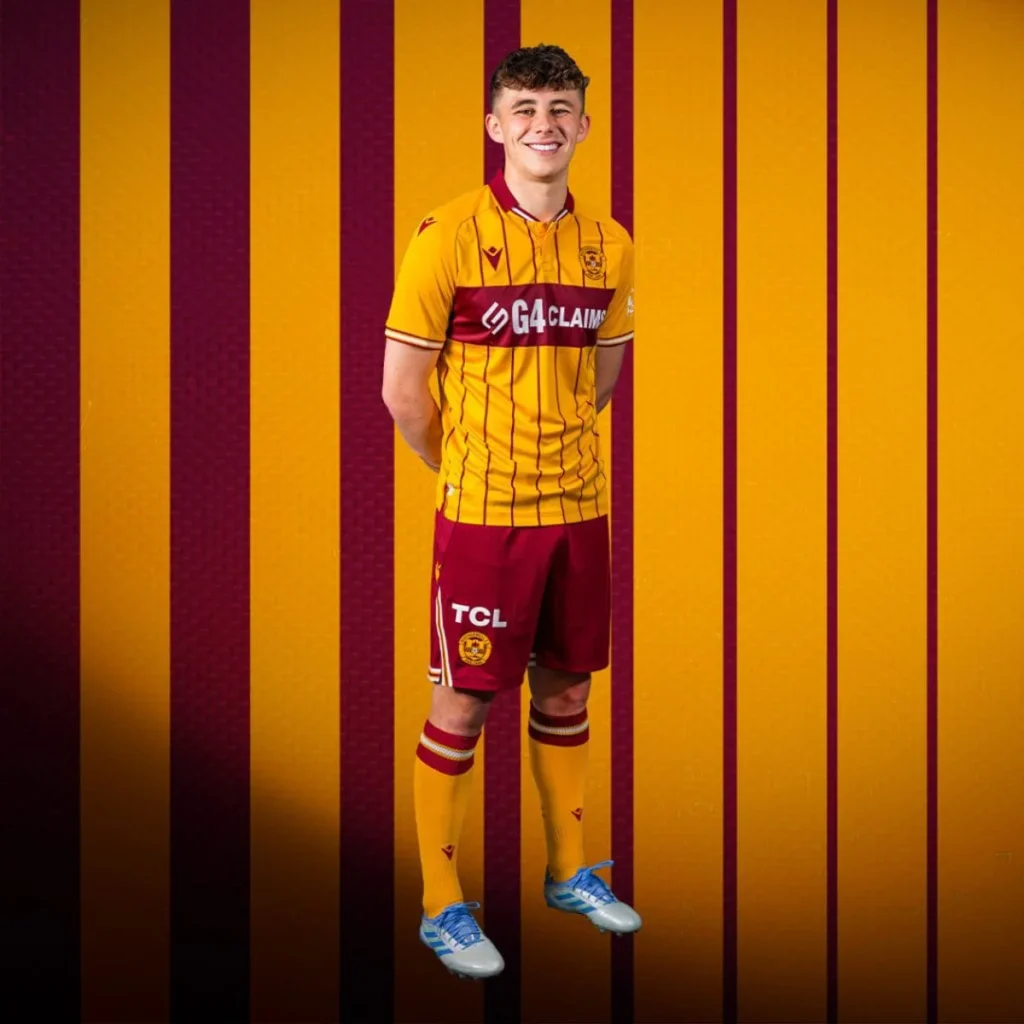 Motherwell presenta sus camisetas 2025-2026: una inspirada en 1925 y otra en el cierre de Ravenscraig