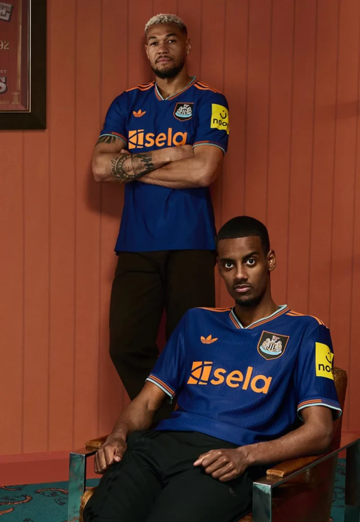 Newcastle United rescata la camiseta de 1997-1998 en su tercera equipación 2025-2026