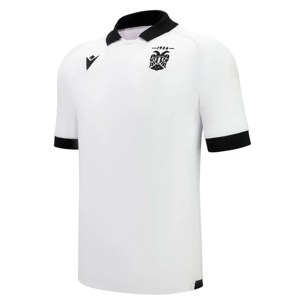 PAOK de Salónica presenta sus camisetas 2025-2026 en el año de su centenario