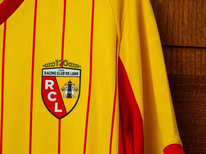 Camisetas del RC Lens 2025-2026: homenaje a los 120 años del club y a la Place Verte