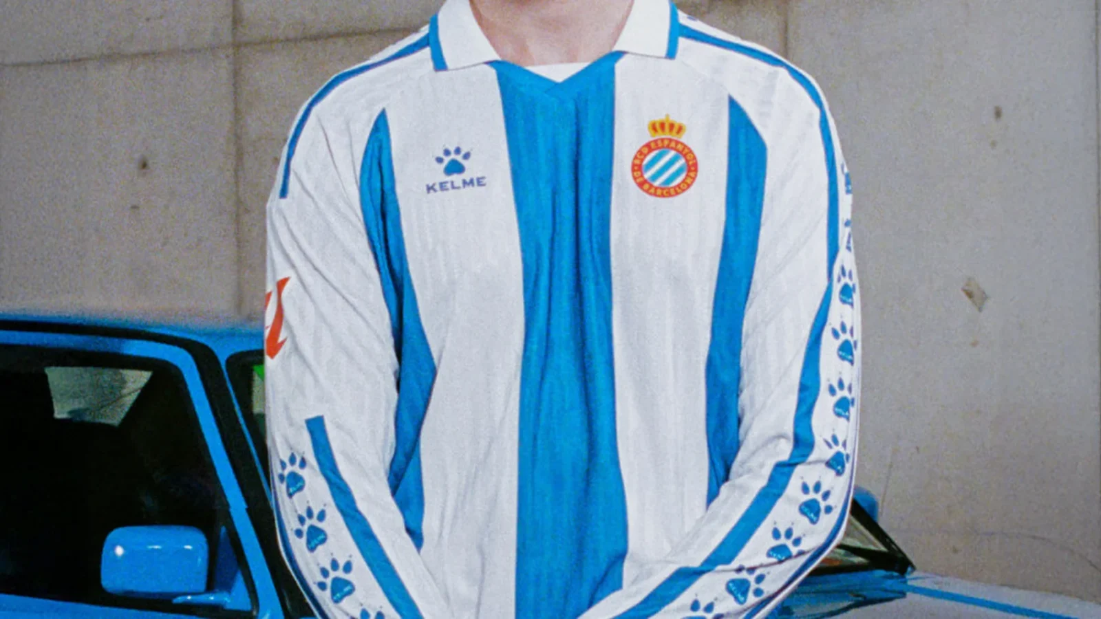 Las camisetas del RCD Espanyol 2025-2026 se inspiran en los años ochenta