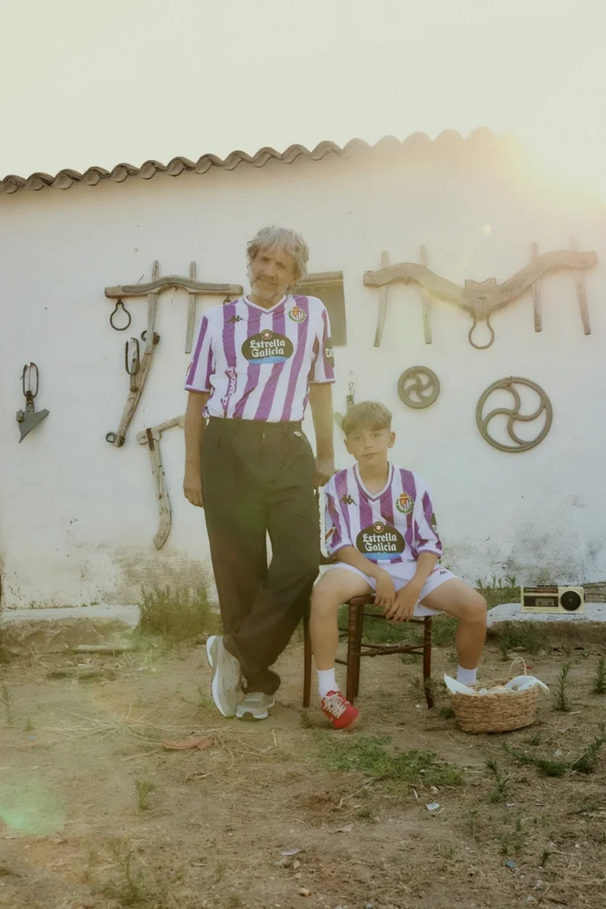 Real Valladolid presenta sus camisetas 2025-2026 con homenaje a la temporada 1999-2000 y al trigo castellano