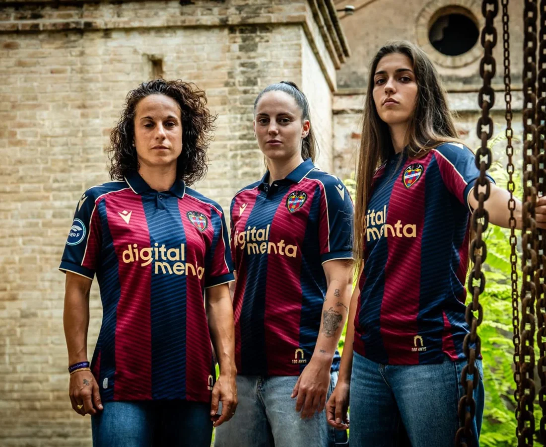 Las camisetas del UD Levante 2025-2026 rinden homenaje a Vallejo y al mar