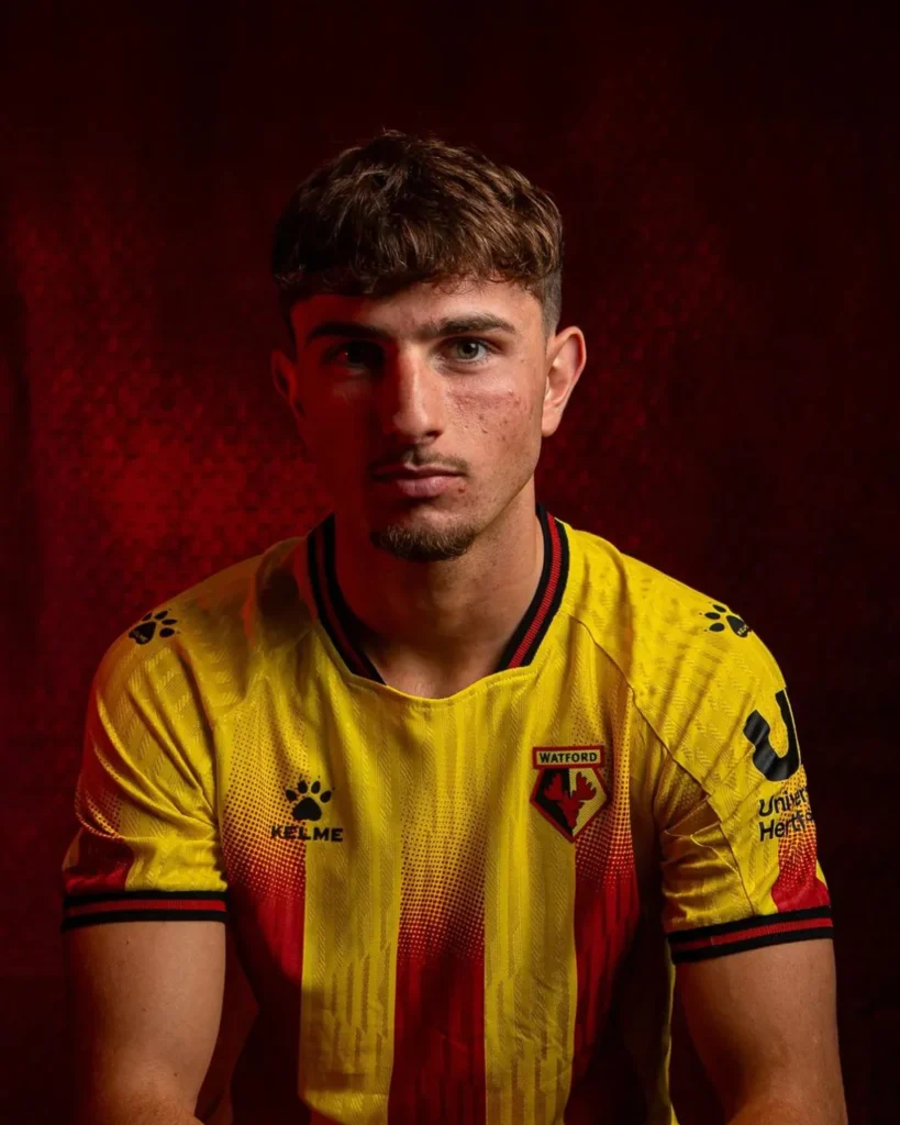 Watford presenta sus camisetas 2025-2026: un homenaje a la afición y a la sostenibilidad
