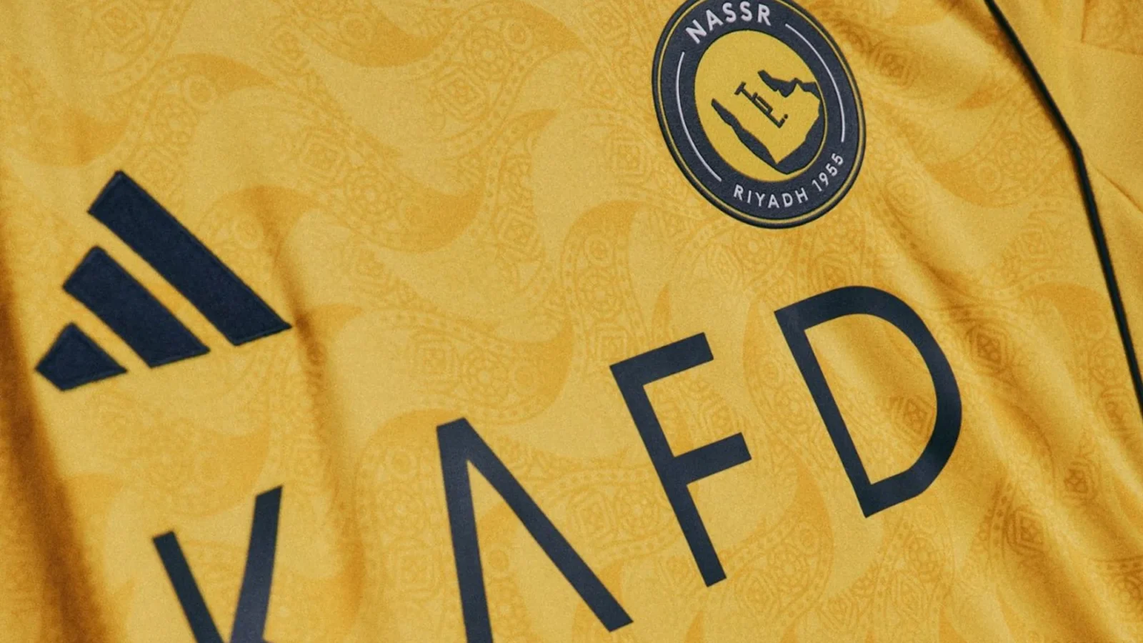 Al-Nassr 2025-2026: camisetas inspiradas en el sol y las estrellas sobre Riad