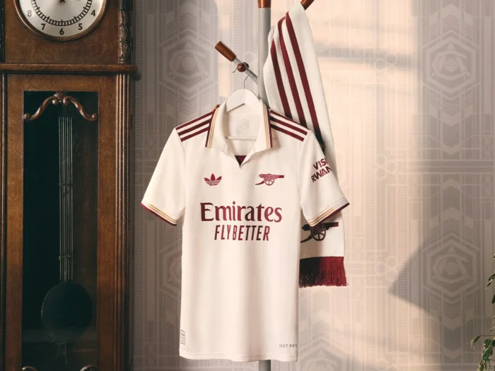 Arsenal presenta su tercera camiseta 2025-2026: un homenaje a Highbury, veinte años después