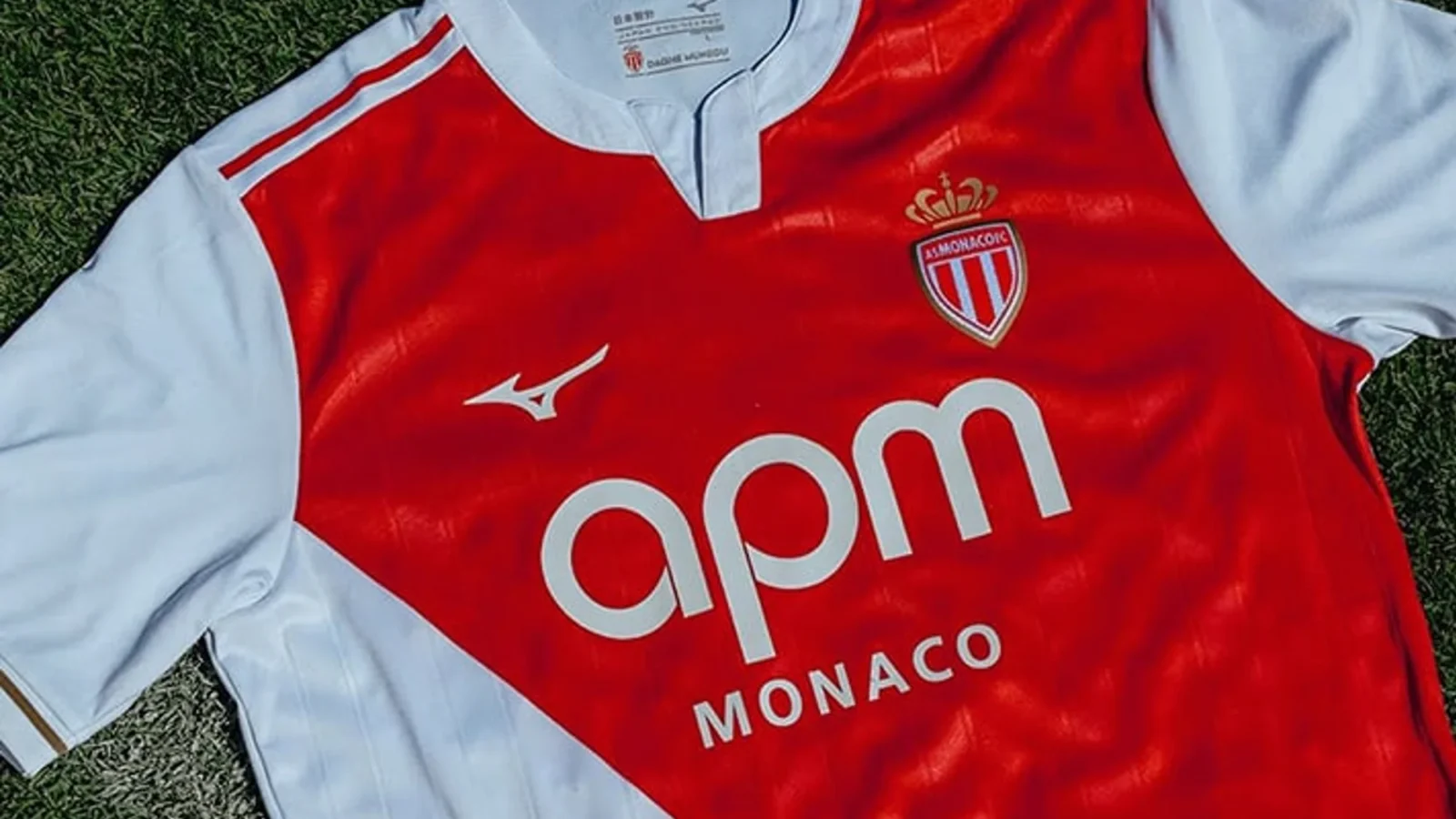 Así son las camisetas del AS Monaco 2025-2026 de Mizuno, entre el Principado y Japón