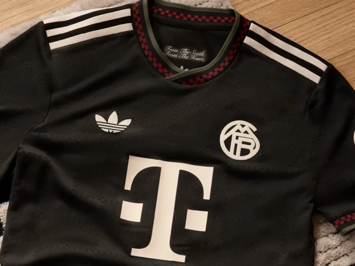 Bayern de Múnich presenta su tercera camiseta 2025-2026: un homenaje a la Marienplatz