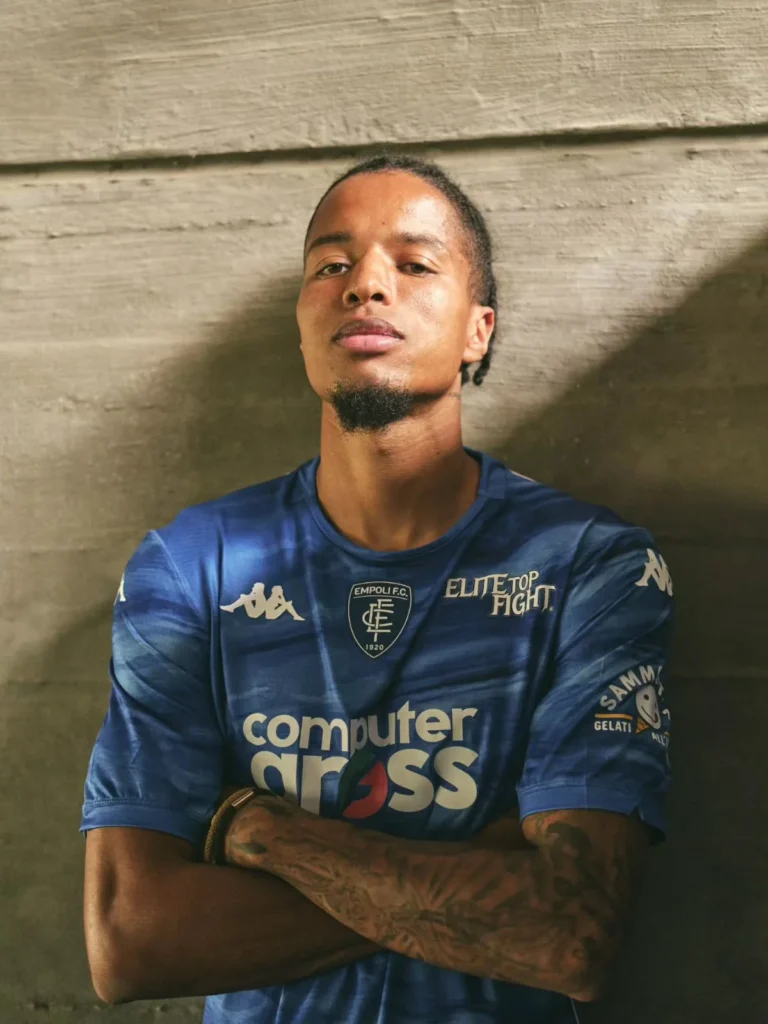 Empoli FC 2025-2026: una camiseta inspirada en el vidrio de la ciudad toscana