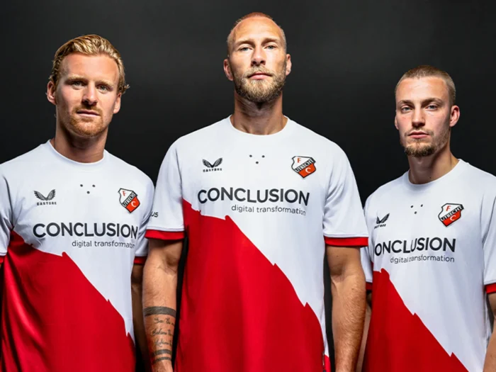 FC Utrecht presenta unas camisetas 2025-2026 que rinden homenaje a la ciudad y a su Dom
