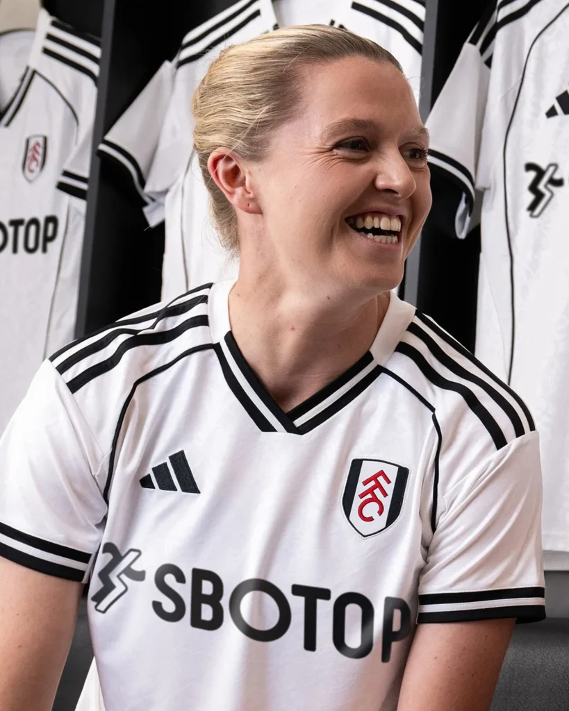 Fulham 2025-2026: homenaje a Craven Cottage, un clásico retro verde eléctrico y elegancia en negro y oro