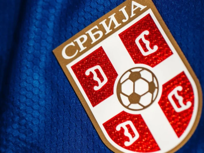Serbia estrena camisetas 2025-2026 de Capelli Sport, con el azul yugoslavo como protagonista