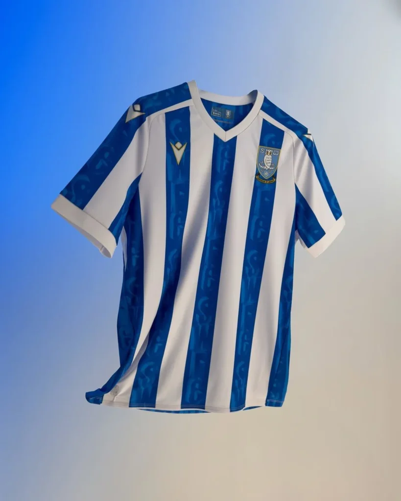 Las camisetas del Sheffield Wednesday 2025-2026: tradición azul y blanca y una visitante lila