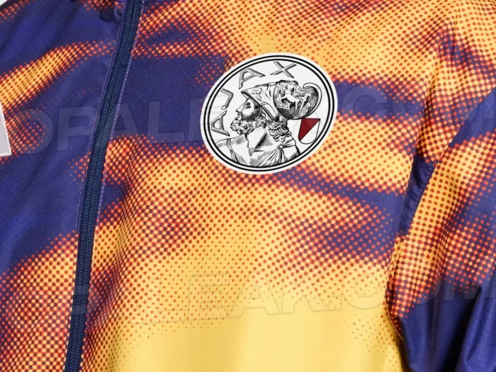 Ajax y adidas lanzan con ID&T un chándal inspirado en la pista de baile de Ámsterdam