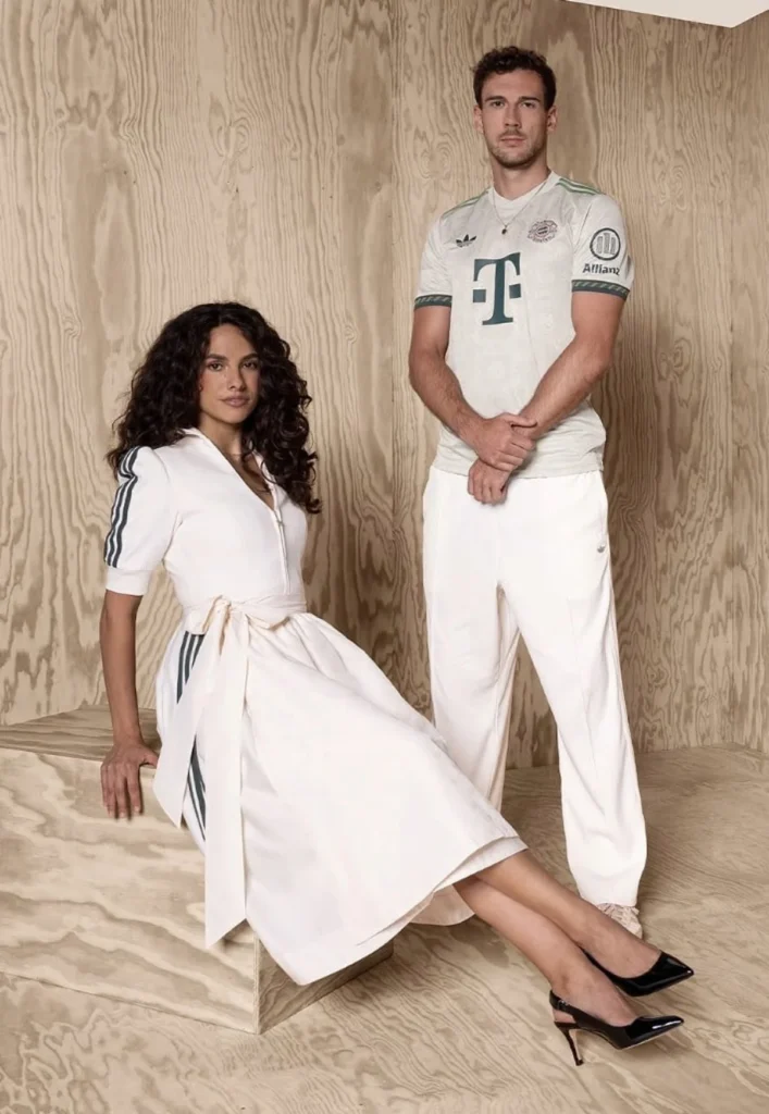El Bayern de Múnich celebra dos aniversarios con su camiseta del Oktoberfest 2025-2026