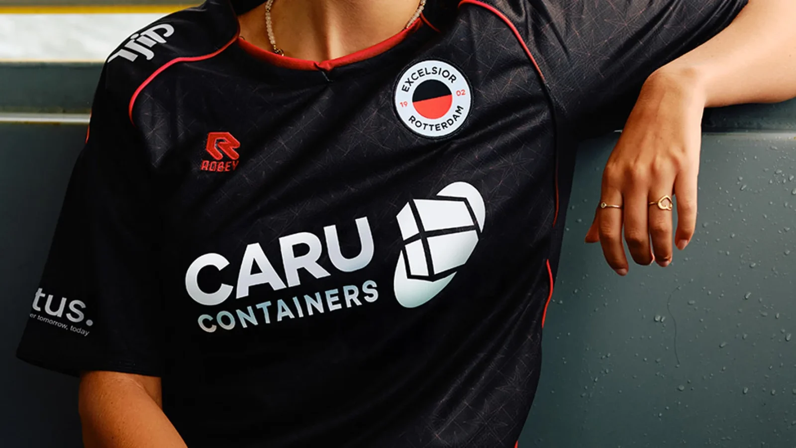 Excelsior Rotterdam 2025-2026: camisetas que homenajean a Kralingen, a Trompenburg y a 2001-2002