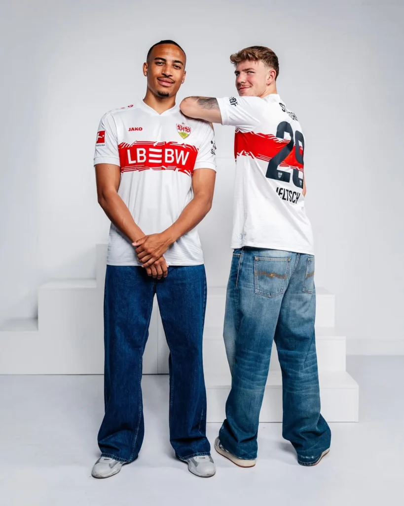 Las camisetas del VfB Stuttgart 2025-2026 llevan un estampado especial inspirado en la ciudad