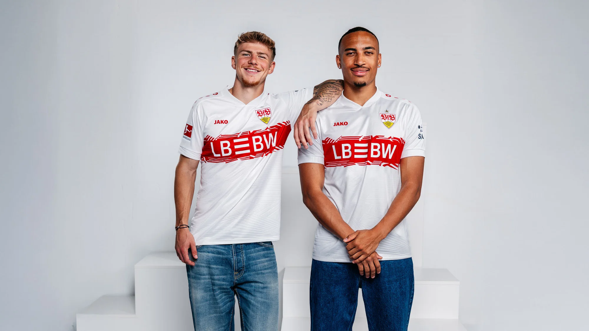Las camisetas del VfB Stuttgart 2025-2026 llevan un estampado especial inspirado en la ciudad