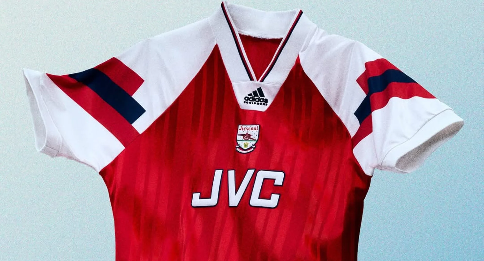 adidas relanza la camiseta retro del Arsenal de 1992-1994, un clásico de la era Highbury