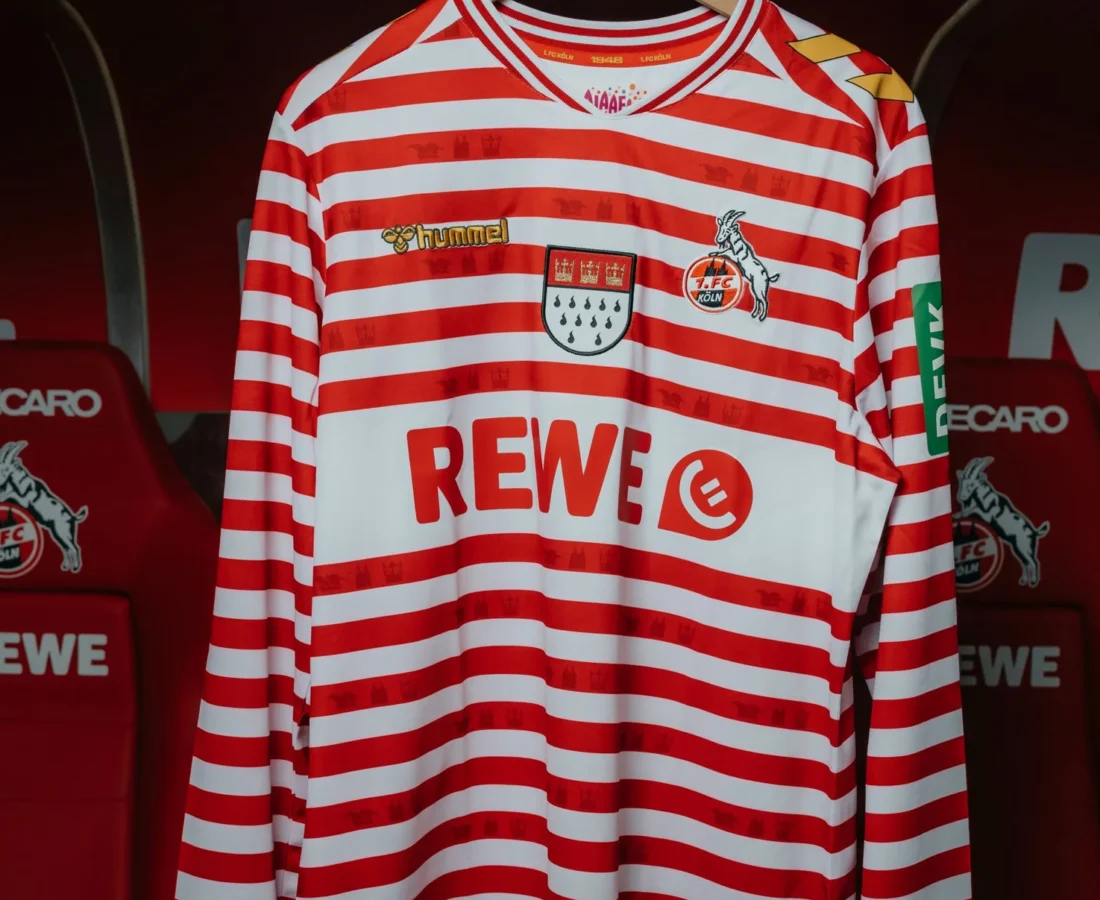 La camiseta de carnaval del 1. FC Colonia 2025-2026 rinde homenaje a los voluntarios de Kölle