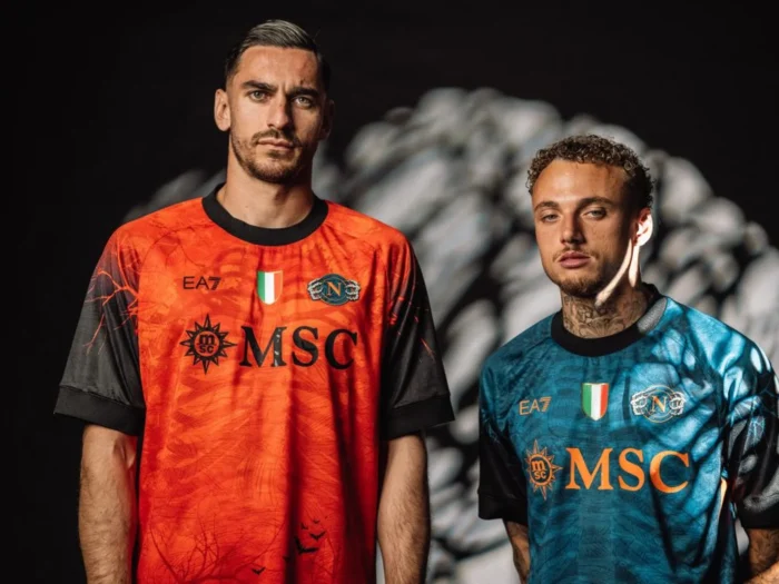 El Nápoles estrena su camiseta de Halloween 2025-2026 con una calavera en el pecho