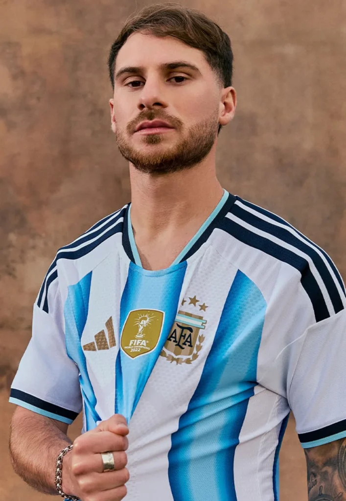Argentina presenta su camiseta local del Mundial 2026, un homenaje a las campeonas del mundo