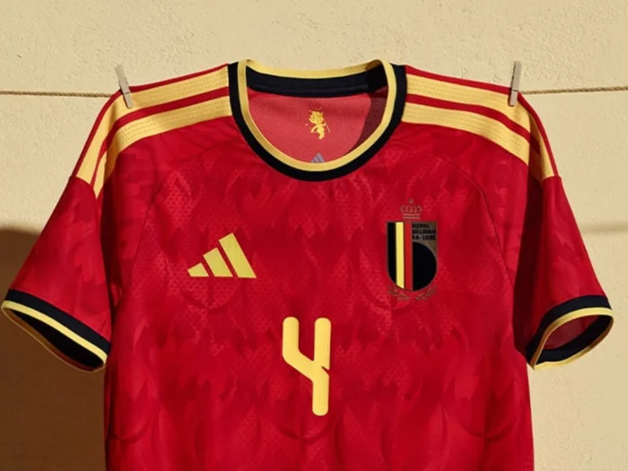 Bélgica viste las llamas de los Diablos Rojos en su camiseta para el Mundial 2026