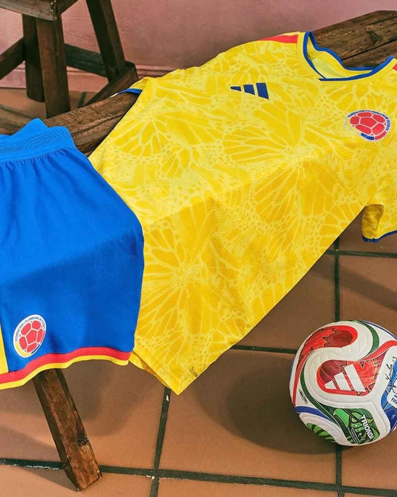 Colombia presenta su camiseta local del Mundial 2026, inspirada en el realismo mágico de García Márquez