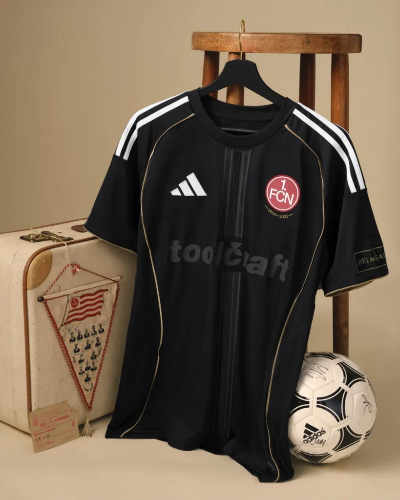 El 1. FC Nürnberg rinde homenaje a sus noches europeas con una camiseta especial de adidas