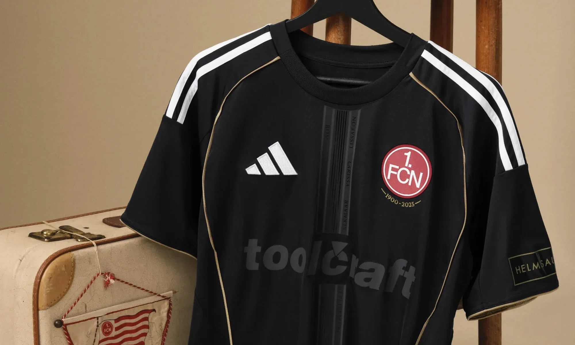 El 1. FC Nürnberg rinde homenaje a sus noches europeas con una camiseta especial de adidas