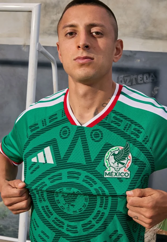 México presenta su camiseta local del Mundial 2026, inspirada en la de 1998
