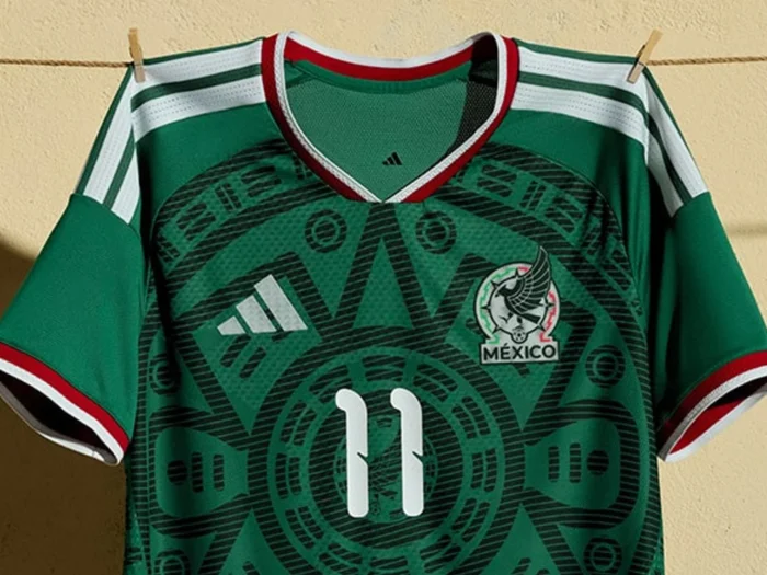 México presenta su camiseta local del Mundial 2026, inspirada en la de 1998
