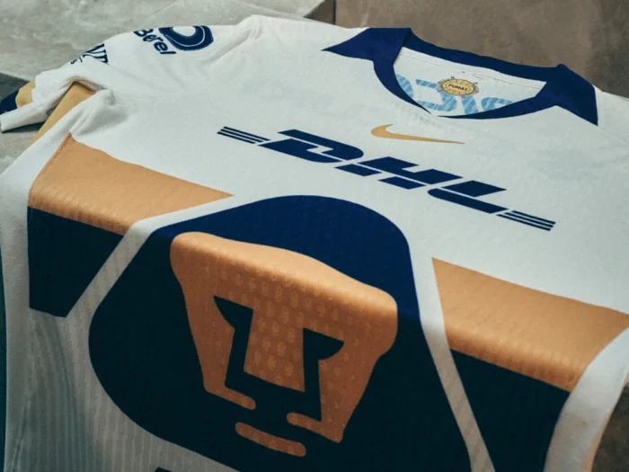 Las camisetas del Pumas UNAM 2025-2026 rinden homenaje a su estadio y a la historia universitaria